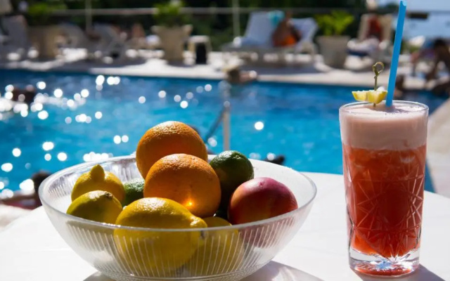 Hotel Tino Sveti Stefan