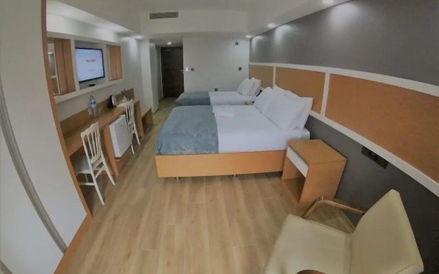 Asiwa Otel
