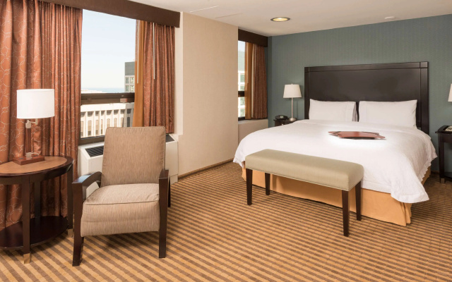 Hampton Inn Chicago Downtown/Magnificent Mile