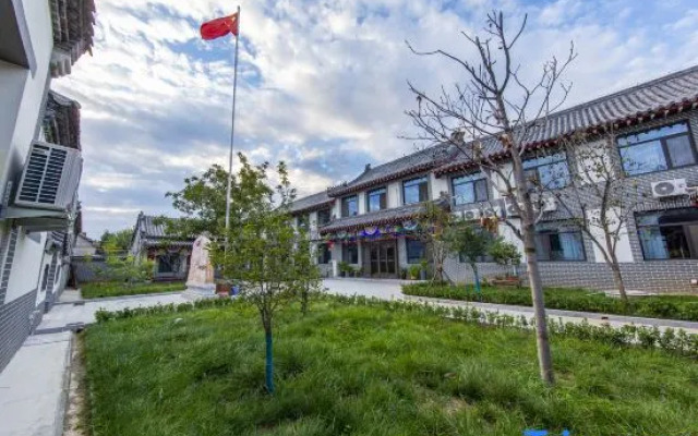 Yuxin Hotel