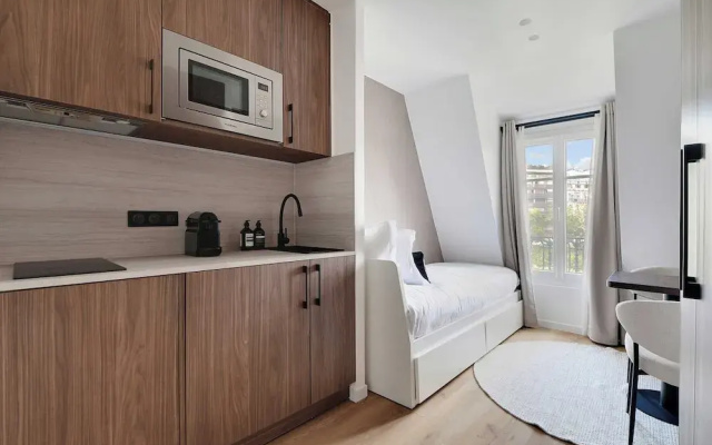 Bright and Modern Studio - 2P - Passy