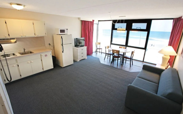 Aloha Oceanfront Motel