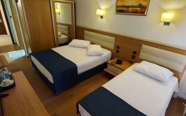 Blue Port Hotel