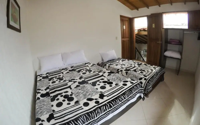 Fami Hotel Vive Jardin - Hostel