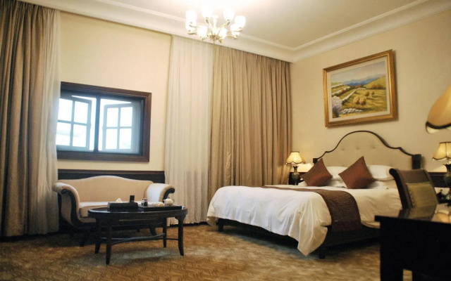 Haining Baihetiandi Resort