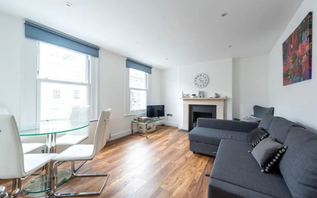 Gorgeous Apartment by Hyde Park SS4