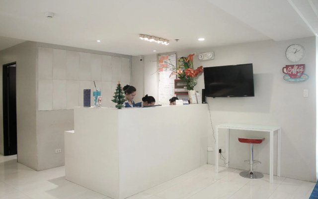 1A Express Hotel