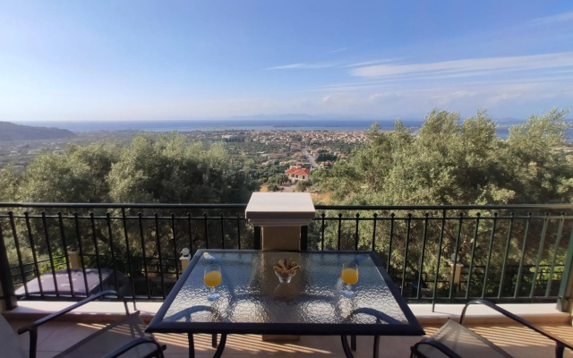 Hotel Irida