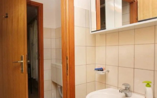 Apartment Luka - with parking; A1 Vrbnik, Island Krk