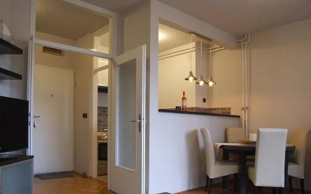 Arena Apartman