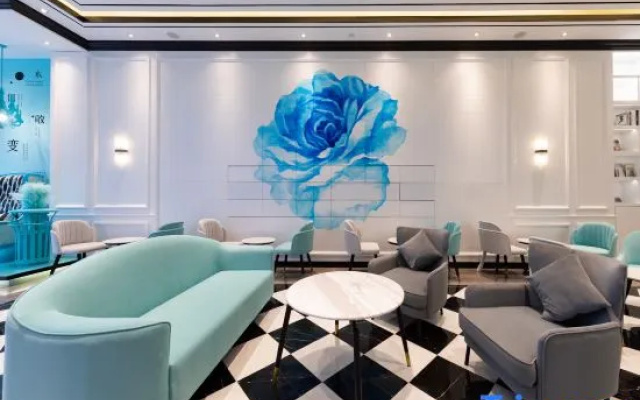 Xana Lite Hotel (Laixi Wangfujing Shopping Center Municipal Government)