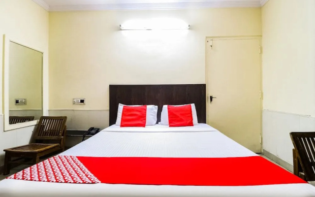 Oyo 46321 Hotel Rising Sun