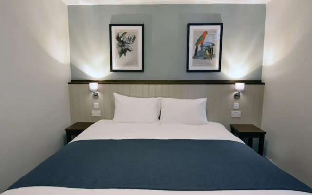 Oaklands Hotel By Greene King Inns