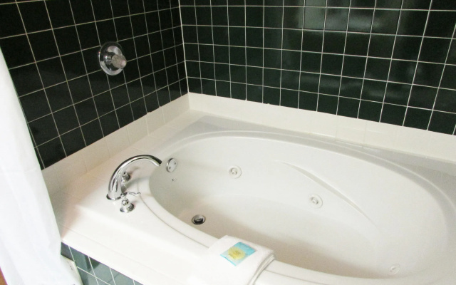 Arbors at Island Landing Hotel & Suites