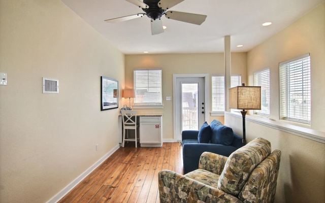 Kona Cove by RedAwning