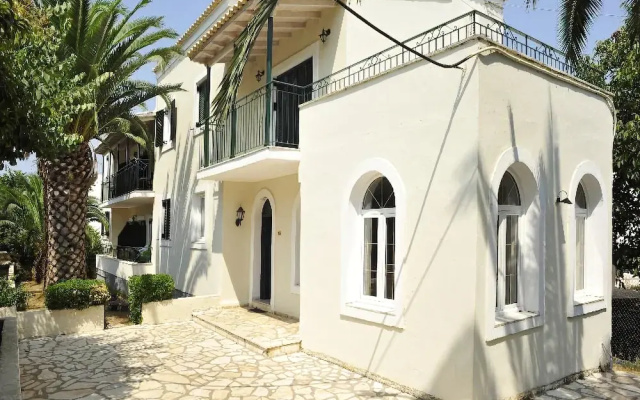 Ariti Complex
