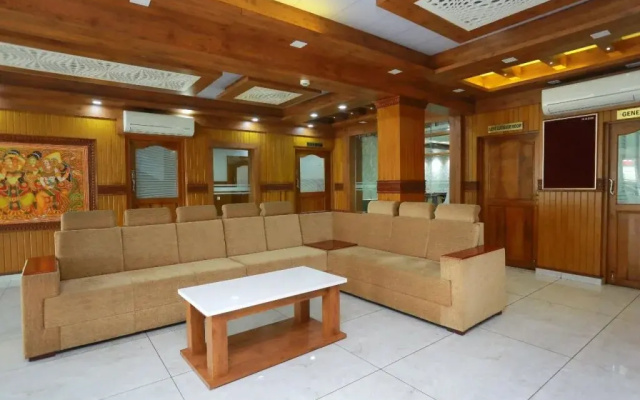 Kovilakam Residency by OYO Rooms