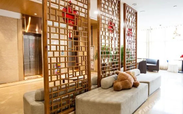 Oriental Hotel