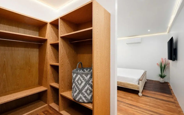 Aidan Beachfront Suites 5Bed Lamai KBR28