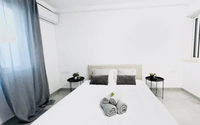 Sunshine Suites
