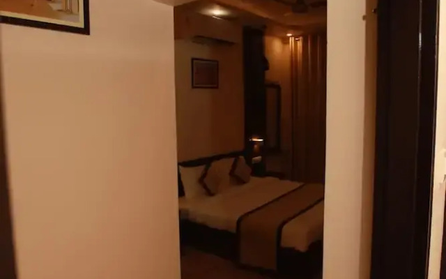 Hotel Aishwarya Inn