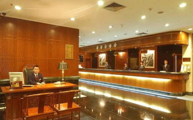 Lushan Hotel Shenzhen