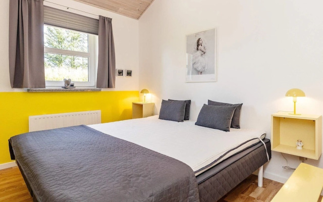 5 Star Holiday Home in Hals