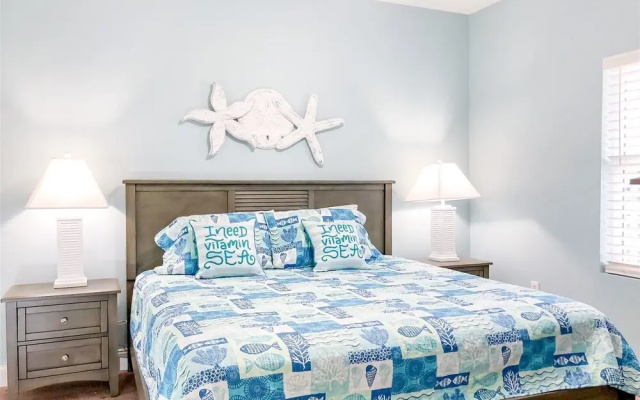 Laketown Wharf 1331