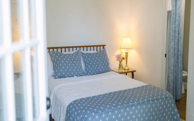 Admirals Quarters Inn