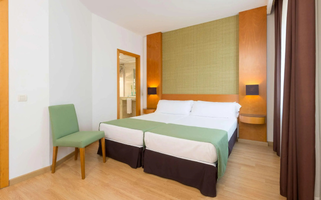 Hotel Elche Centro Affiliated by Melia