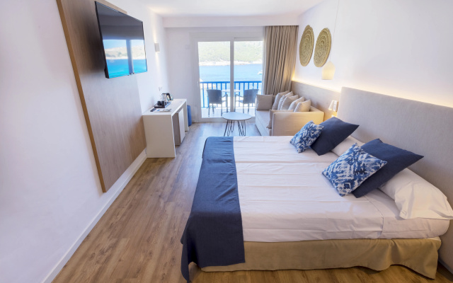 Parque Nereida Suites Hotel