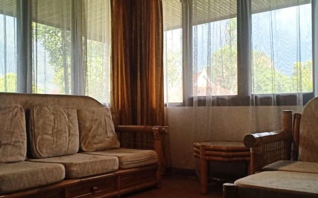 Danau Buyan Resort