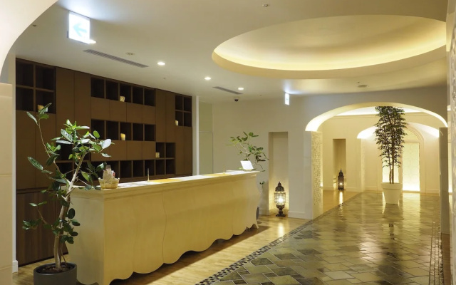 Clayton Bay Hotel