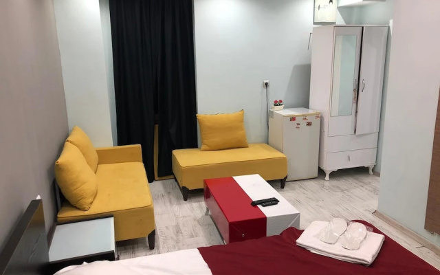 Julyet Suite
