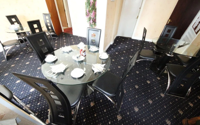 Avalon Guest House