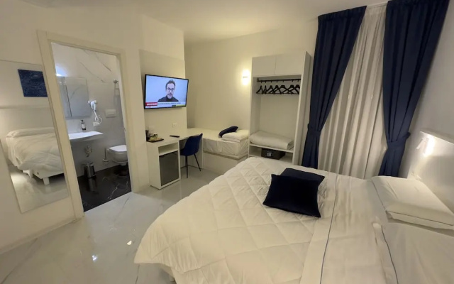 Hotel Smart Cruise