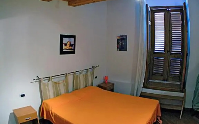 CASA BRICIOLE 1 e 2