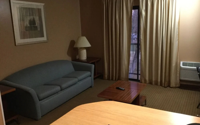 GT Hotels Inn & Suites Extended Stay