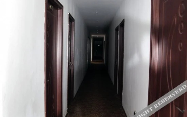 Wuxi Xianghui Hotel (Binhu Wanda Plaza Heqiankou Subway Station Branch)