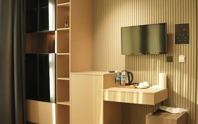Arun Suites