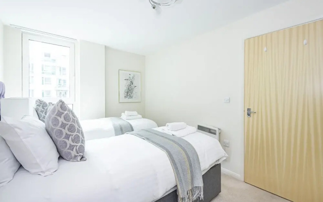 Av Stays Central London 2 Bedroom Riverside