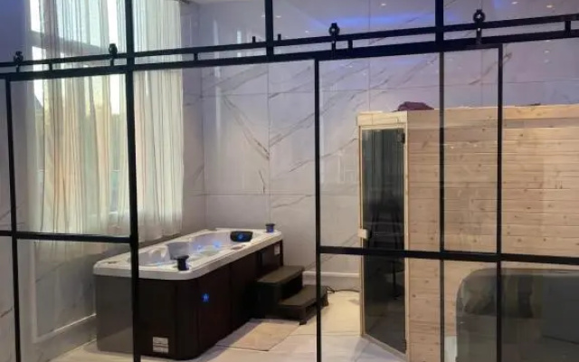Golden Suite