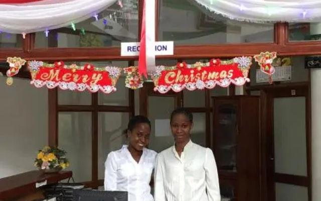 Arc Hotel
