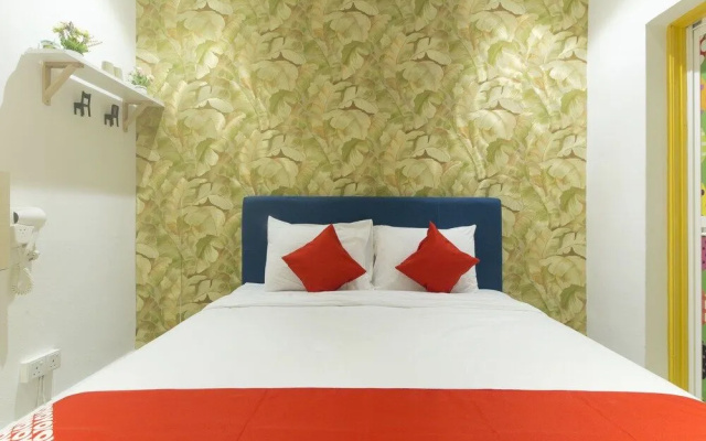 OYO 90121 Summer House Bed & Cafe