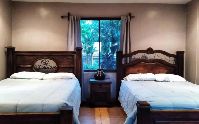 Villas Escondidas