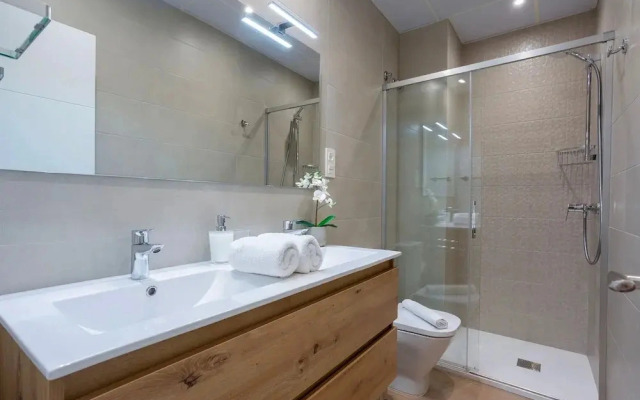 Cozy Central 2BD Apt in M Laga Trinidad Grund A