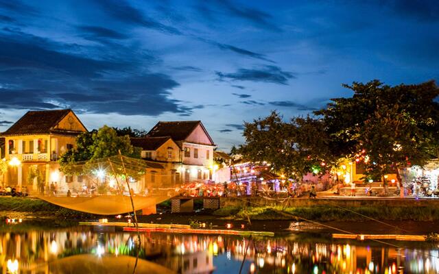 River Suites Hoi An Hotel вид на фасад