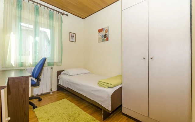 Apartments Ljiljana