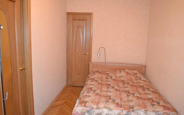 Apartments on Chetvertaia Yamskaia