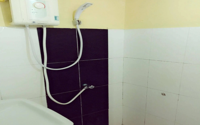 Lalit Guesthouse 2